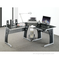 Moderne Computer-Workstation aus Glas